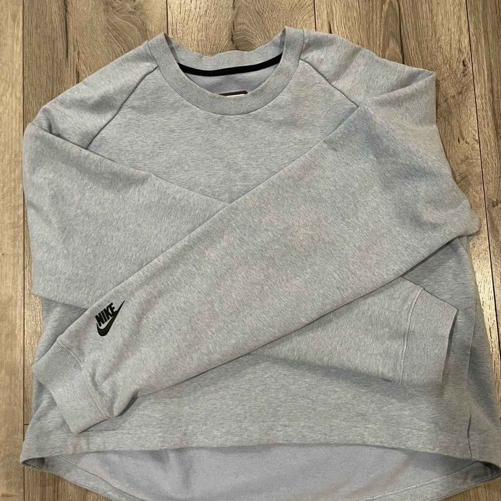 Crop Nike Sweater